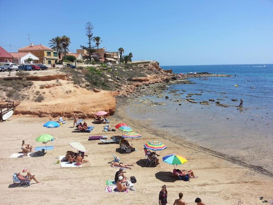 Estudio En Torrevieja A 700 M Del Mar المظهر الخارجي الصورة