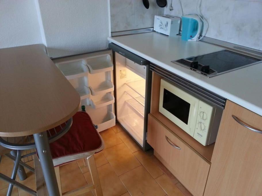 Estudio En Torrevieja A 700 M Del Mar المظهر الخارجي الصورة